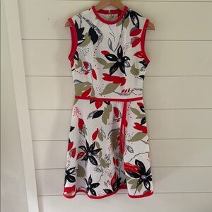 1970’s Floral Sleeveless Dress  - Red, Black, and white Dress sz s/m